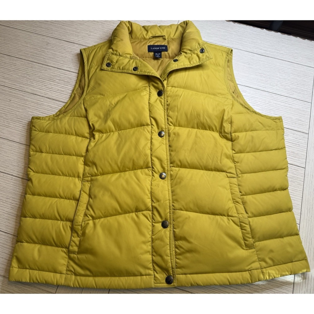 Lands End Citron Women Nylon Quilted Puffer Snap Front Vest Pockets Gorpcore XLP